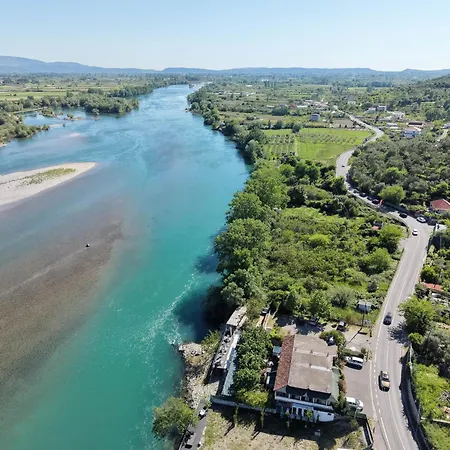 Ergi Riverside Gasthuis Zues